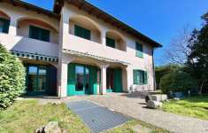 Foto Villa in vendita a Villa D'Adda