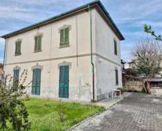 Foto Villa in vendita a Visignano - Cascina 242 mq  Rif: 1309979