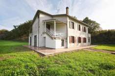 Foto Villa in vendita a Viterbo