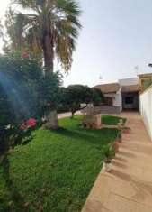 Foto Villa in vendita a Vittoria - 6 locali 140mq