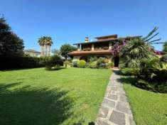 Foto Villa in vendita a Vittoria Apuana - Forte dei Marmi 300 mq  Rif: 1280352