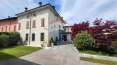 Foto Villa in vendita a Volta Mantovana