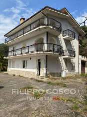 Foto Villa in vendita a Zagarise