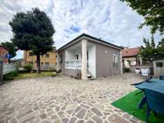 Foto Villa in vendita a Zelo Buon Persico