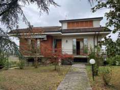 Foto Villa in vendita a Ziano Piacentino - 5 locali 220mq