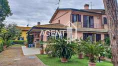 Foto Villa in Vendita in zona LIDO ADRIANO