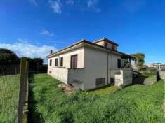 Foto Villa in Via delle Poinsezie