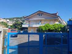 Foto Villa in Via Francesco Angrisani