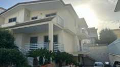 Foto Villa in Via Giuseppe Meazza