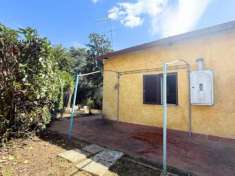 Foto Villa in Via Pontina Vecchia
