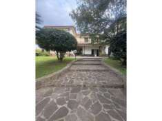 Foto Villa in Via San Francesco d'Assisi