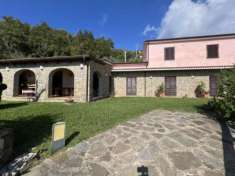 Foto Villa in Via San Pietro