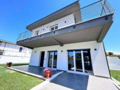 Foto Villa in Viale dei Ciclamini