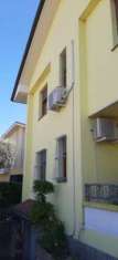 Foto Villa Indipendente 2 Appartamenti + Garage, Giardino  e Servizi