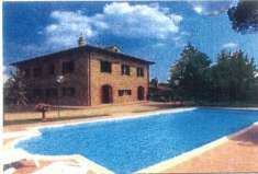 Foto Villa Leopoldina 500 mq. e 4,5 HA terreni in Vendita a Monte San Savino