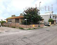 Foto Villa o villino in Vendita, pi di 6 Locali, 320 mq (Copertino)