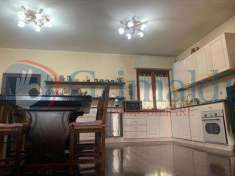 Foto Villa o villino in Vendita, pi di 6 Locali, 380 mq (Trevi)