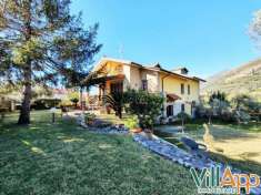 Foto Villa Ottima per Famiglie Numerose Curtignano