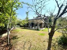 Foto Villa plurifamiliare in vendita a Ardea