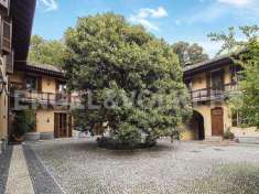 Foto Villa plurifamiliare in vendita a Cassano Magnago