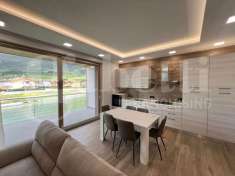 Foto Villa plurifamiliare in vendita a Castel Di Sangro