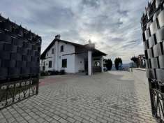 Foto Villa plurifamiliare in vendita a Castelvetro Di Modena