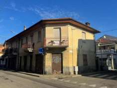 Foto Villa plurifamiliare in vendita a Collegno - 5 locali 440mq