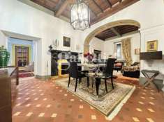 Foto Villa plurifamiliare in vendita a Firenze - 6 locali 220mq