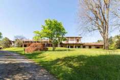 Foto Villa plurifamiliare in vendita a Laveno Mombello