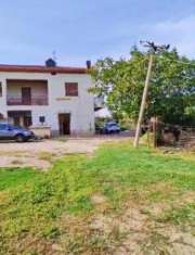 Foto Villa plurifamiliare in vendita a Montenero Di Bisaccia - 6 locali 205mq
