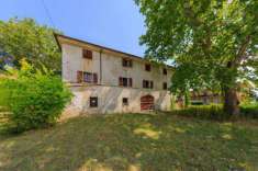 Foto Villa plurifamiliare in vendita a Paese