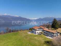 Foto Villa plurifamiliare in vendita a Porto Valtravaglia