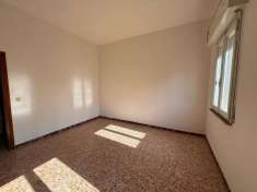 Foto Villa plurifamiliare in vendita a Reggio Emilia