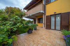 Foto Villa plurifamiliare in vendita a Traversetolo
