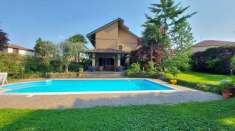 Foto Villa plurifamiliare in vendita a Usmate Velate