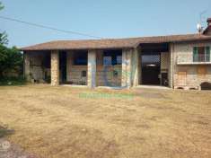 Foto Villa plurifamiliare in vendita a Vigolzone