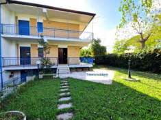 Foto Villa quadrifamiliare in vendita a Terracina - 5 locali 100mq