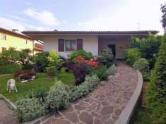 Foto VILLA SINGOLA A FAEDIS