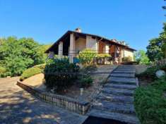 Foto VILLA SINGOLA CON AMPIO GIARDINO PRIVATO LIBERA SUBITO