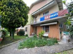 Foto VILLA SINGOLA CON DUE APPARTAMENTI INDIPENDENTI