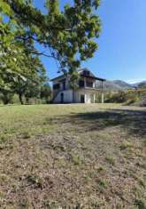 Foto Villa singola con terreno