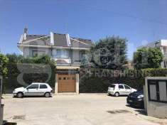Foto Villa singola in Vendita, 400 mq (Cassano delle Murge)