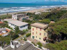 Foto Villa singola in Vendita, pi di 6 Locali, 261 mq (Capaccio Paes