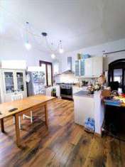 Foto Villa singola in Vendita, pi di 6 Locali, 297 mq (Adria)