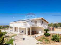 Foto Villa singola in vendita a Ragusa, Marina di Ragusa