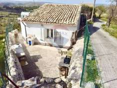 Foto Villa singola in vendita a Ragusa, San Giacomo