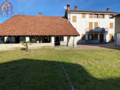Foto Villa stile cascinale