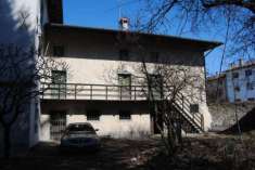 Foto Villa storica vendesi a Loneriacco di Tarcento.