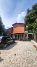 Foto VILLA SU 2 LIVELLI RIF. V1/2398