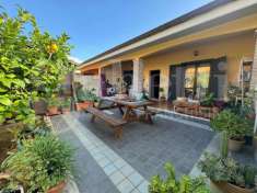 Foto Villa trifamiliare in vendita a Ardea